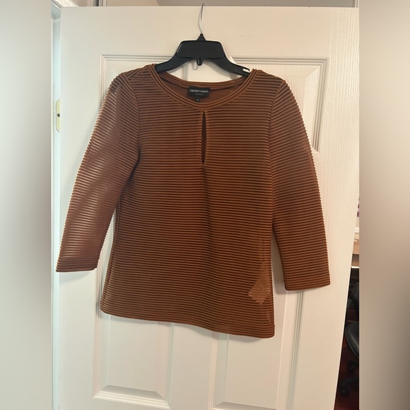 🎊HP🎉Emporio Armani half sleeve sheer top - Picture 3 of 5